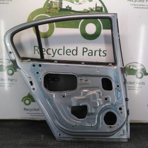 Puerta Trasera Izquierda Chevrolet Vectra 4p (04535295)