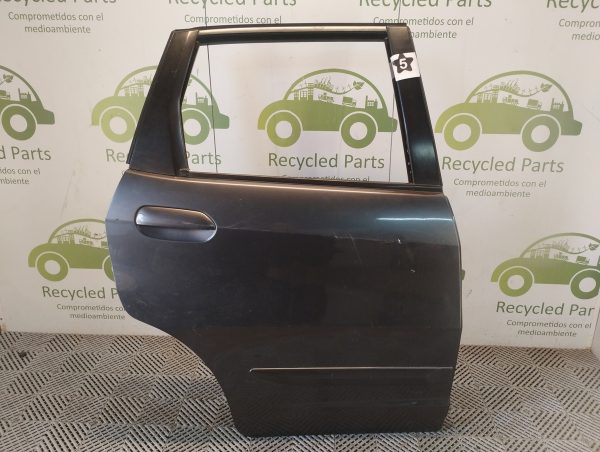 Puerta Trasera Derecha Honda Fit Li (05847691)