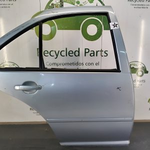 Puerta Trasera Derecha Vw Bora (04302849)