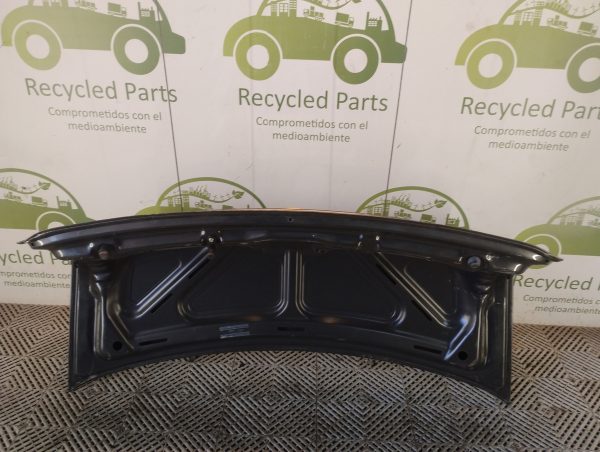 Tapa De Baul Chevrolet Classic (05700217)