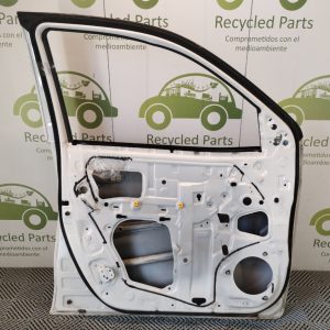 Puerta Delantera Izquierda Toyota Hilux Ln (05074063)