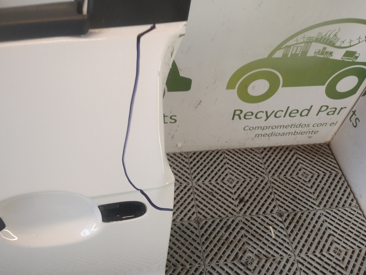 Puerta Delantera Izquierda Vw Gol Trend (06395781)