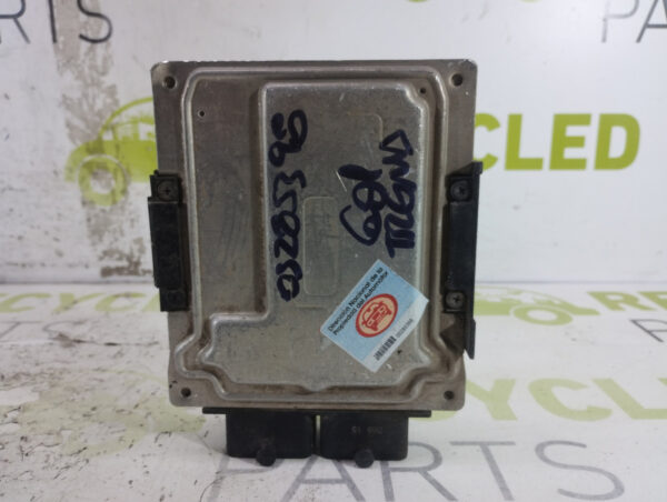 Modulo De Inyeccion Vw Gol Trend 1.6 (05285398)