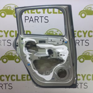 Puerta Trasera Izquierda Peugeot 3008 Lv (05604417) Lp
