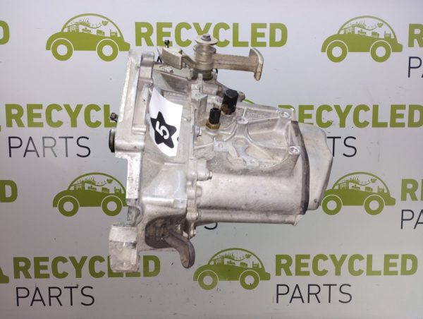 Caja De Velocidades Peugeot 208 1.6 16v (05276402)