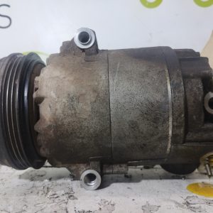 Compresor De A/a Vw Voyage 1.6 (06983885)