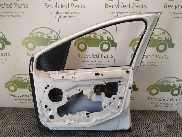 Puerta Delantera Derecha Peugeot 308 (05465393)