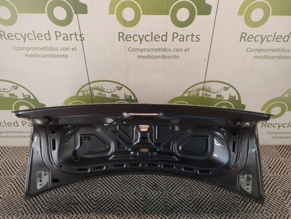 Tapa De Baul Vw Bora Lv (05975391)