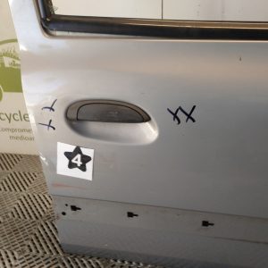 Puerta Delantera Derecha Renault Clio 2 (06133218)