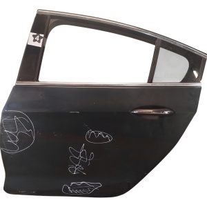 Puerta Trasera Izquierda Chevrolet Cruze 5p Ln (05400604)