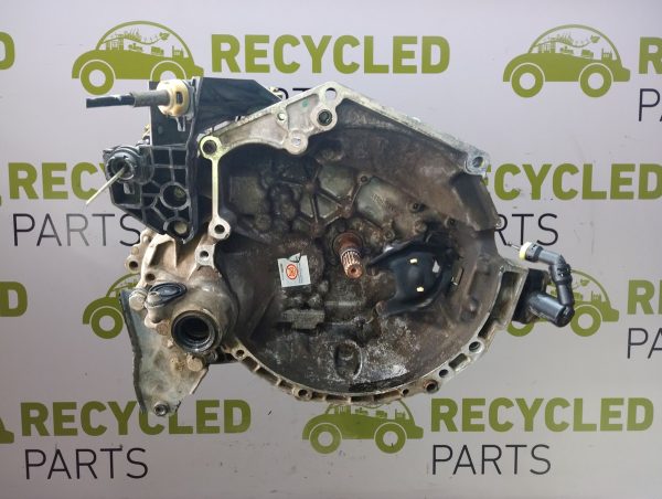 Caja De Velocidades Peugeot 208 1.5 8v (03741235) Lp