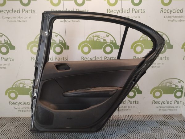 Puerta Trasera Derecha Peugeot 408 (05261173)
