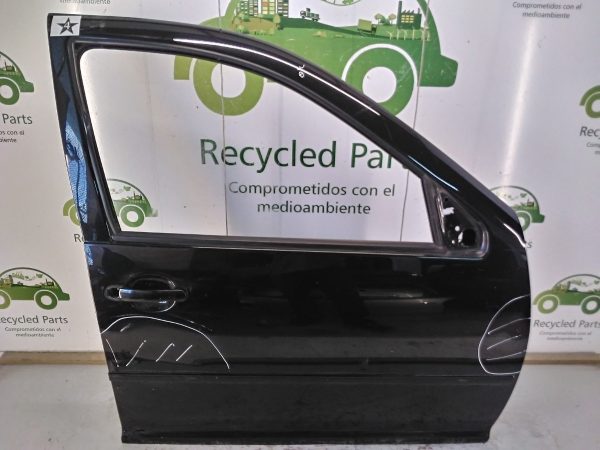 Puerta Delantera Derecha Vw Bora (04298320)