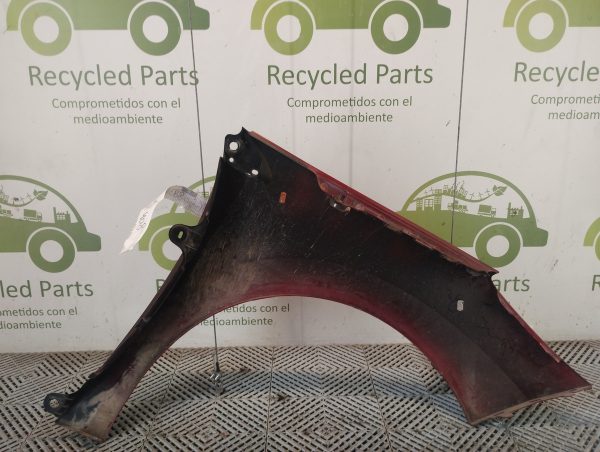 Guardabarro Izquierdo Peugeot 408 (06508839)