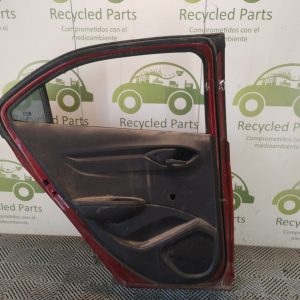 Puerta Trasera Izquierda Chevrolet Onix (05585843)
