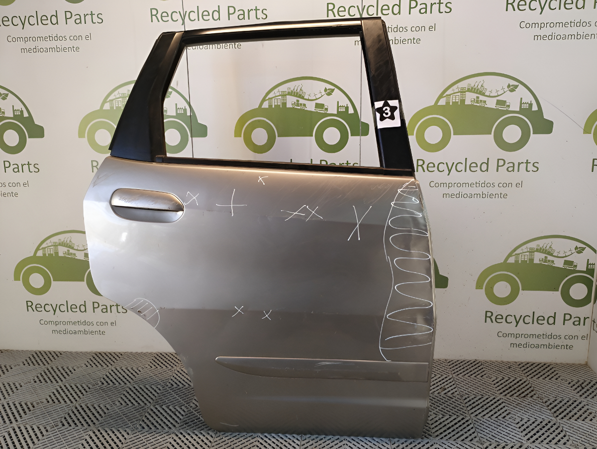 Puerta Trasera Derecha Honda Fit Li (04564048)