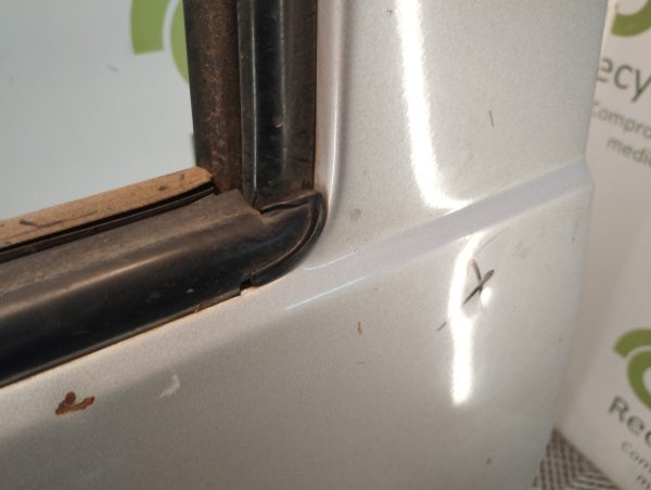 Puerta Delantera Izquierda Hyundai H1 (05300368)