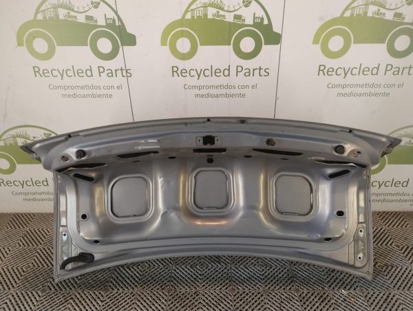 Tapa De Baul Renault Megane F1 (06181268)