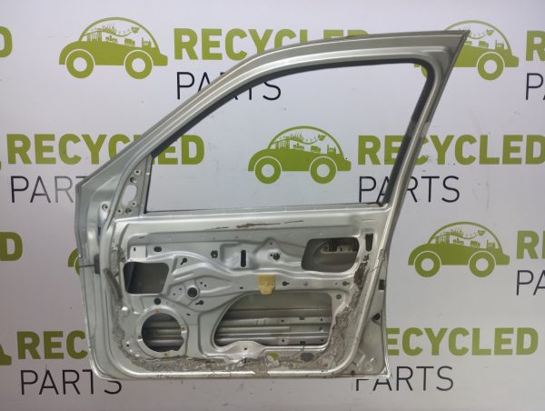 Puerta Delantera Derecha Renault Clio 2 (05282768) Lp
