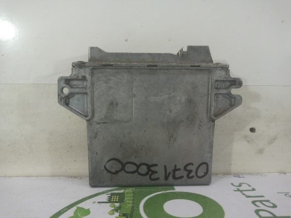 Modulo De Inyeccion Renault Clio 1.9 (03713000)