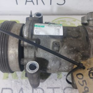 Compresor De A/a Renault Clio 1.2 (05948489)