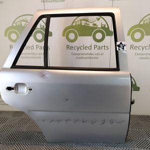 Puerta Trasera Derecha Vw Gol G2 G3 G4 (04793719)