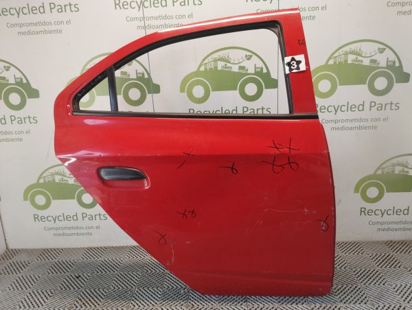 Puerta Trasera Derecha Chevrolet Onix (05487725)