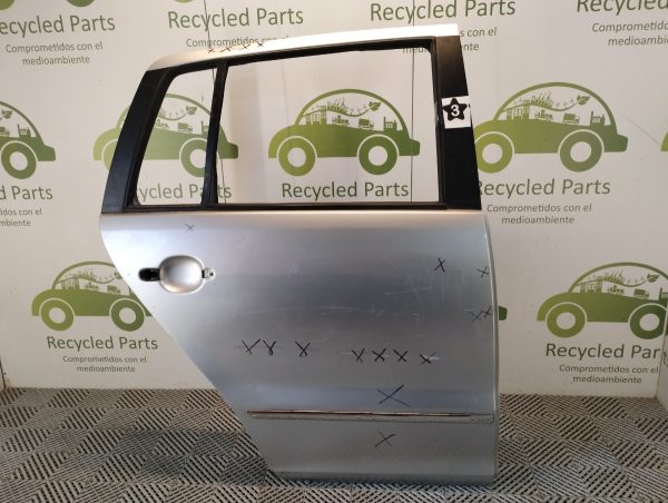 Puerta Trasera Derecha Vw Suran Ln (04552238)
