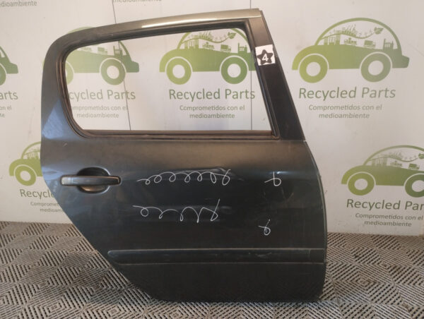 Puerta Trasera Derecha Peugeot 307 (05515076)