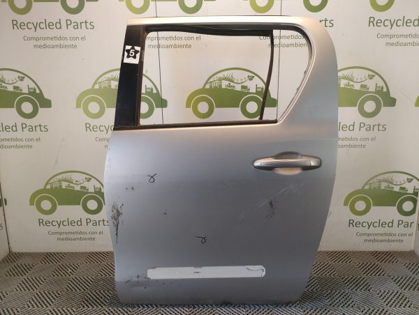 Puerta Trasera Izquierda Toyota Hilux Ln (05123867)