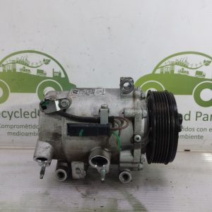 Compresor De A/a Peugeot 208 1.6 (04831273)