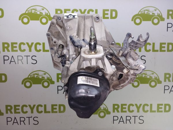 Caja De Velocidades Nissan Kicks 1.6 16v (06358933)