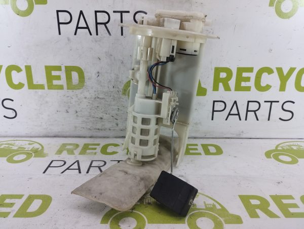 Bomba De Nafta Toyota Etios 1.5 (01484882)