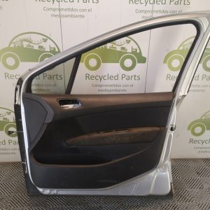 Puerta Delantera Derecha Peugeot 308 (06437917)