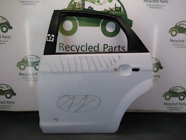Puerta Trasera Izquierda Ford Focus F2 (04619375)