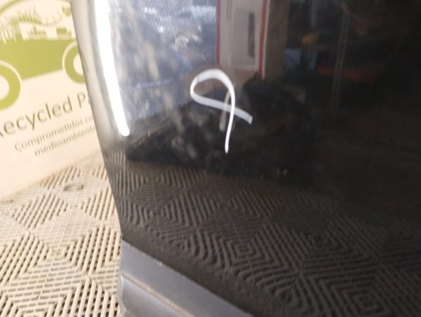 Puerta Trasera Izquierda Isuzu Trooper (05161821)