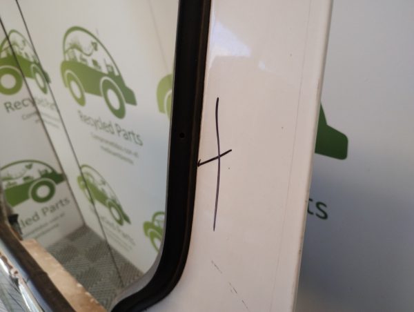 Puerta Trasera Izquierda Peugeot Partner (04262026)