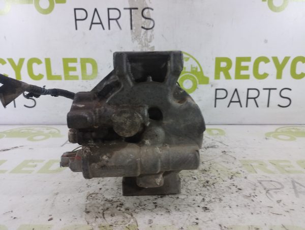 Compresor De A/a Toyota Corolla 1.8 2zr (05854291)