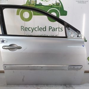 Puerta Delantera Derecha Renault Megane 2 (04363335)