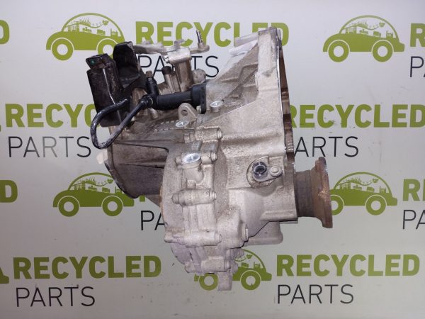 Caja De Velocidades Vw Gol Trend |.6 8v (06120338)