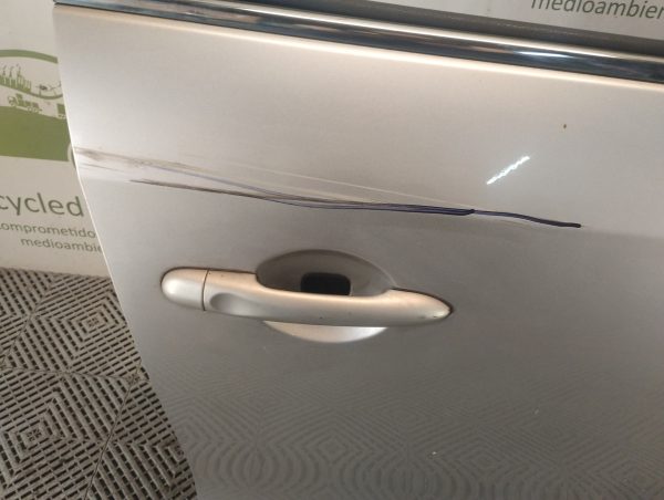 Puerta Delantera Derecha Renault Fluence (06455293)