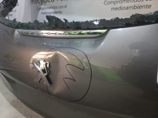 Porton Trasero Peugeot 208 (03730858) Lp*