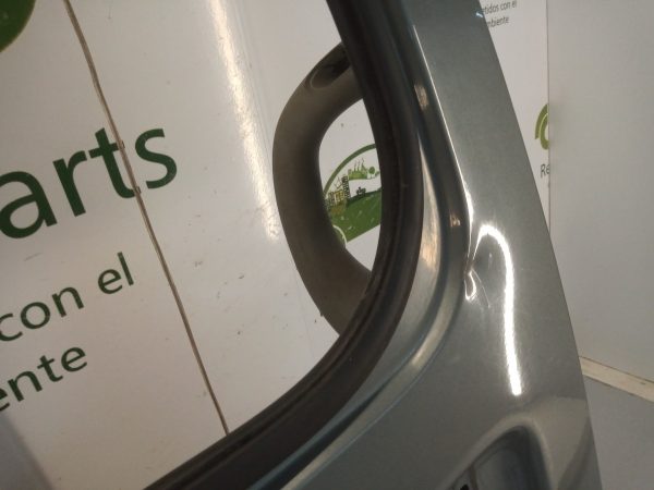 Puerta Trasera Derecha Renault Kangoo (03748793)