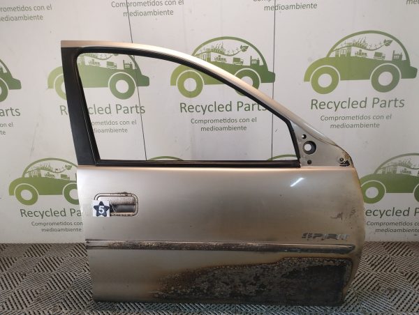 Puerta Delantera Derecha Chevrolet Corsa (05840545)
