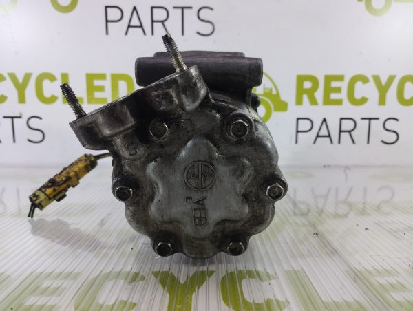 Compresor De A/a Peugeot 206 1.4 (05556866)