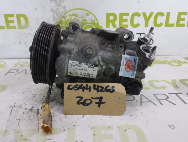 Compresor De A/a Peugeot 208 1.6 (05944265)