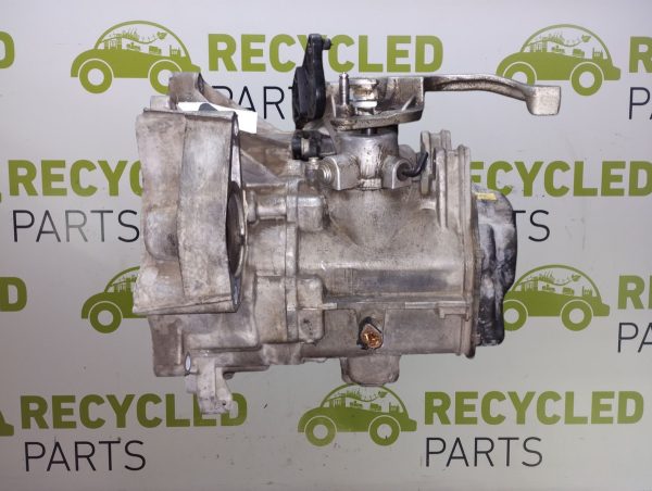 Caja De Velocidades Vw Fox 1.6 8v (06073182)
