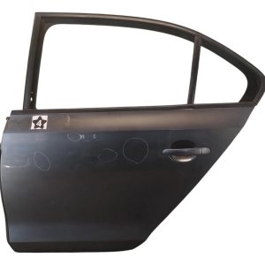 Puerta Trasera Izquierda Vw Vento Li (07184413)