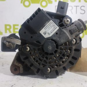 Alternador Toyota Hilux 2.8 (05948624)