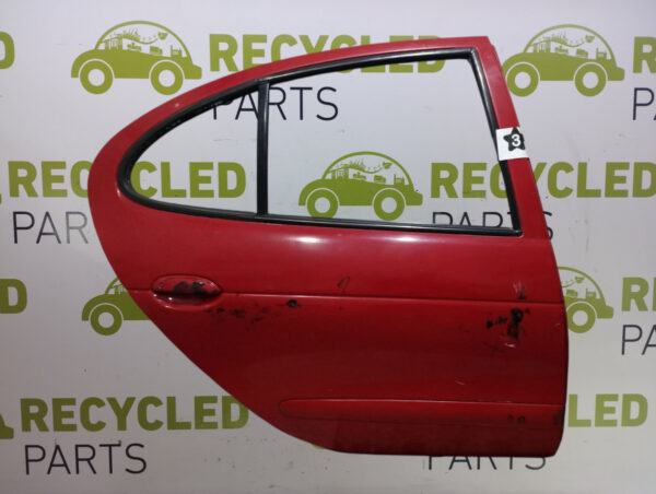 Puerta Trasera Derecha Renault Megane 1 (02566156) Lp